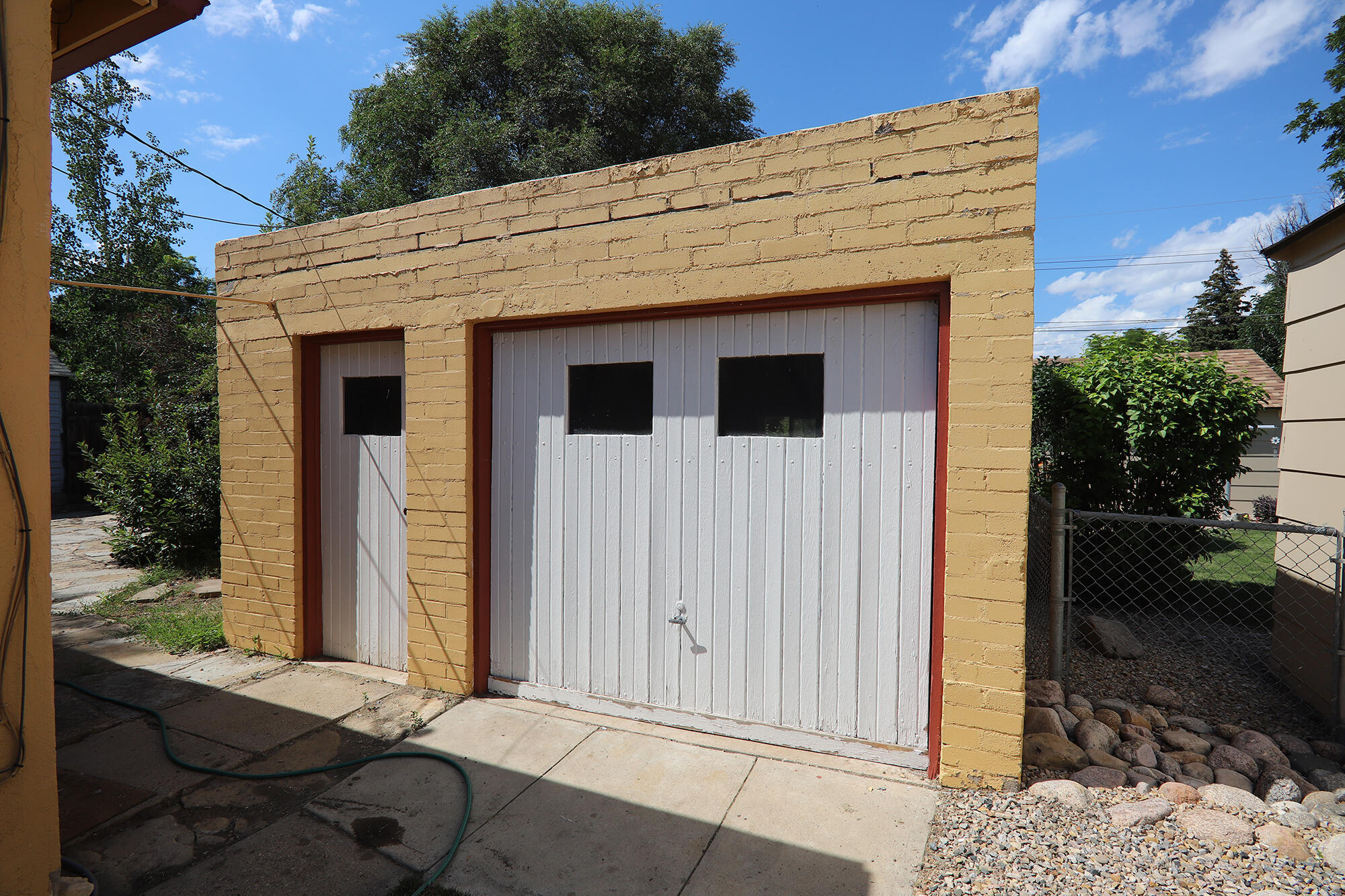 Property Photo: 165/167 W 4th Street WY 82801