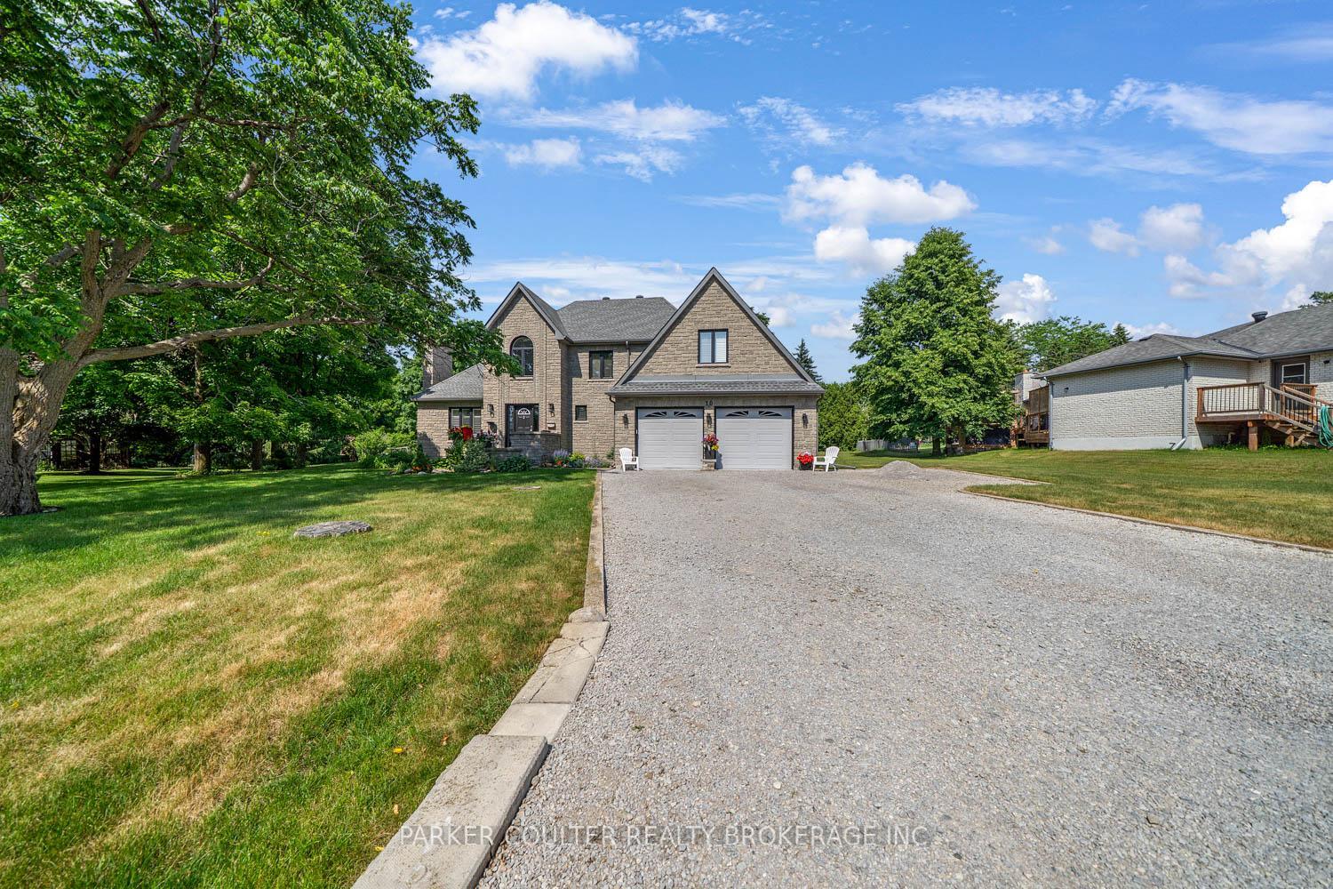 Property Photo: 10 Duffy'S Court ON L0L 1Y3