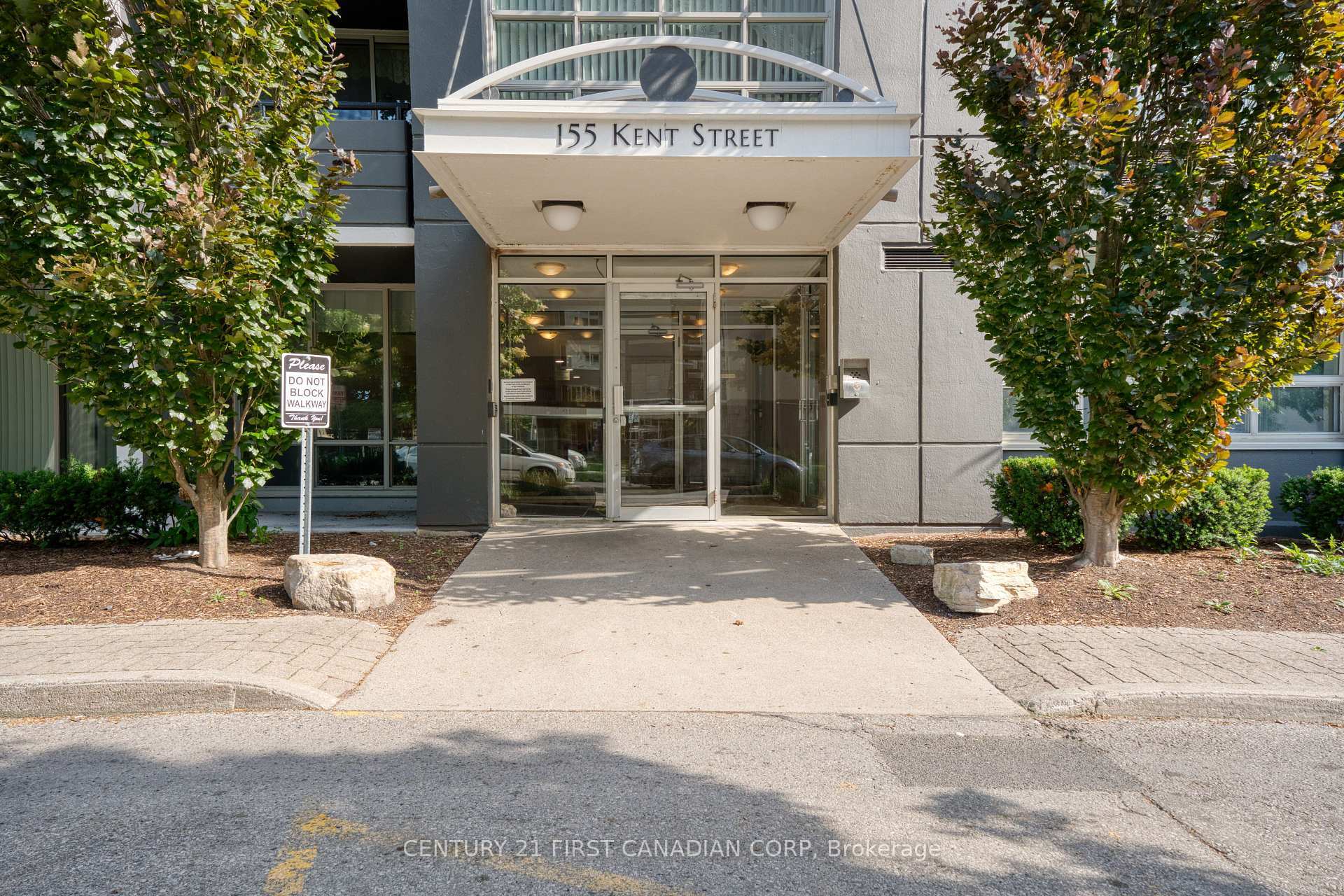 Property Photo: 155 Kent Street 1108 ON N6A 5N7