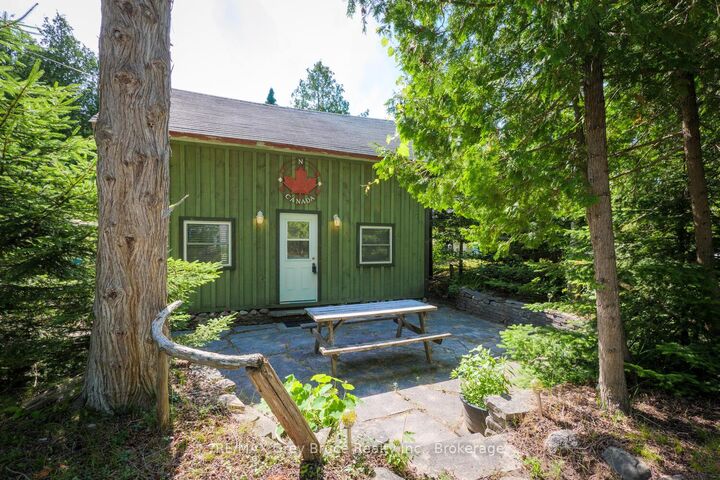 1106 King Edward Avenue  South Bruce Peninsula ON N0H 2G0 photo