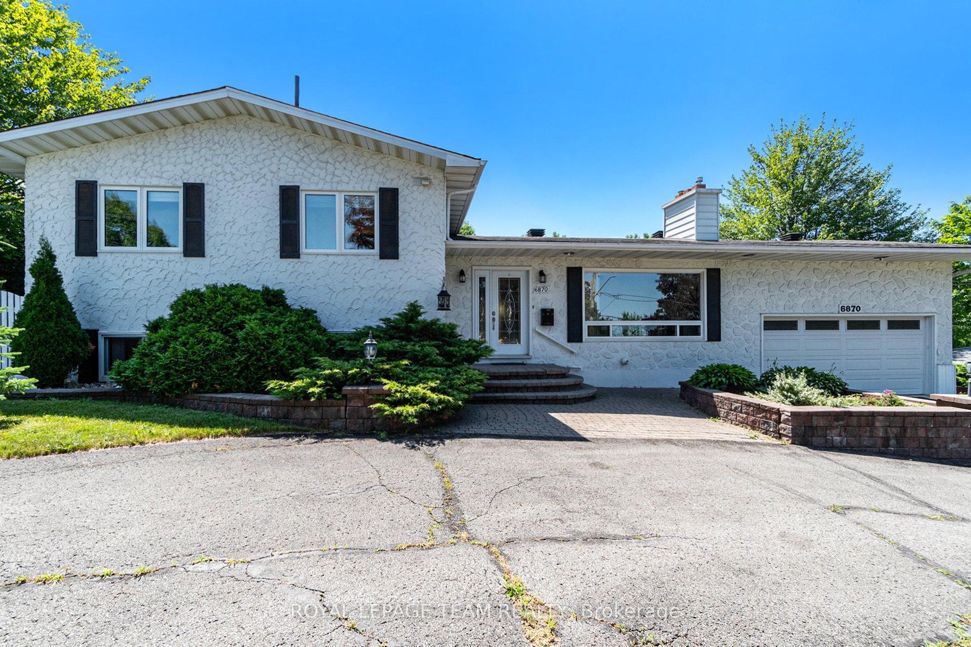 Property Photo: 6870 Edgar Brault Street ON K1C 1L7