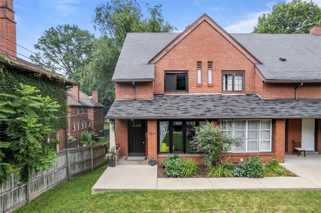 Property Photo: 5671 Beacon St PA 15217