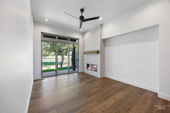 Property Photo: 6504 S Astoria Ave ID 83642