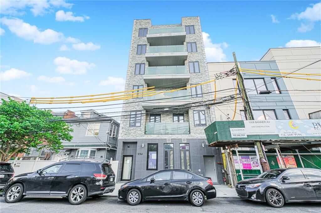 Property Photo: 1014 Banner Avenue 6A NY 11235