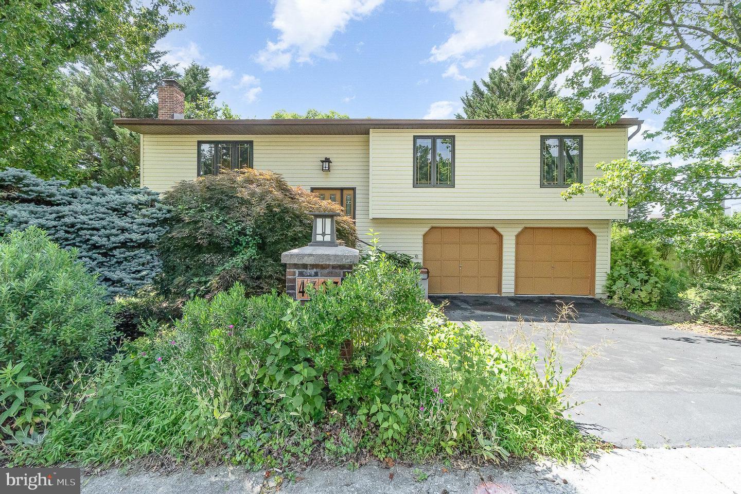 Property Photo: 4303 Kentucky Drive PA 17112