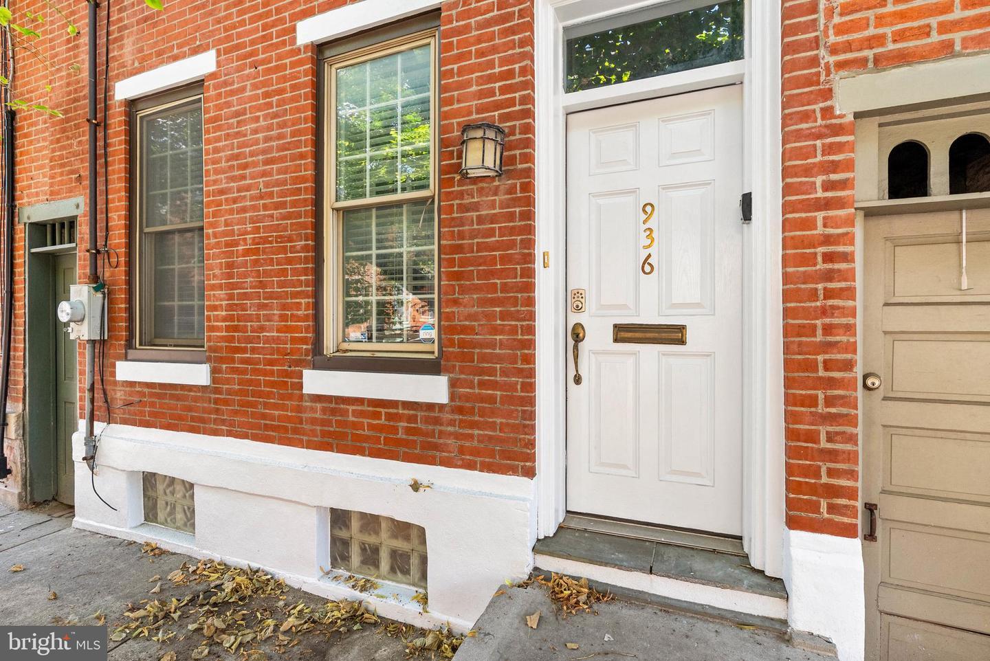 Property Photo: 936 N 4th Street PA 19123