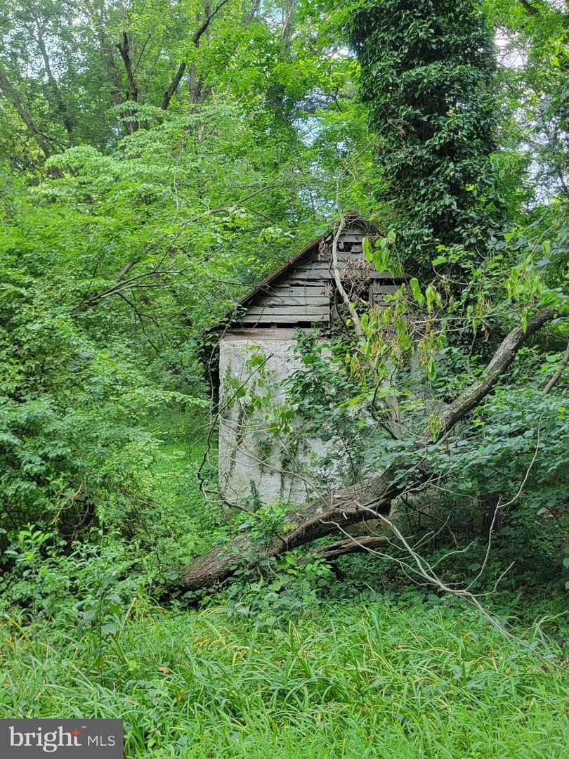 Property Photo:  13036 Sagle  VA 20132 