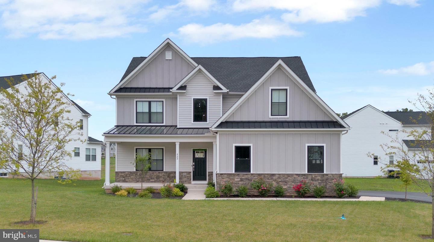 Property Photo: 422 Emerald Court PA 19475