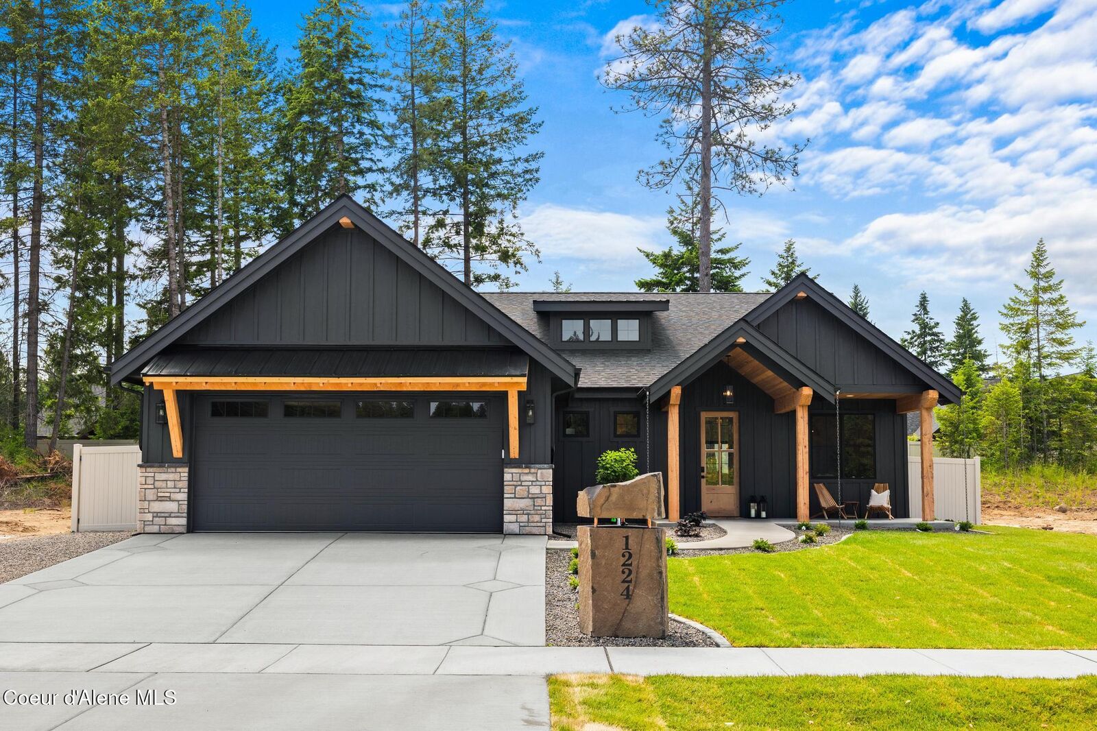 Property Photo: 1224 E Sleeping Deer Ave ID 83835