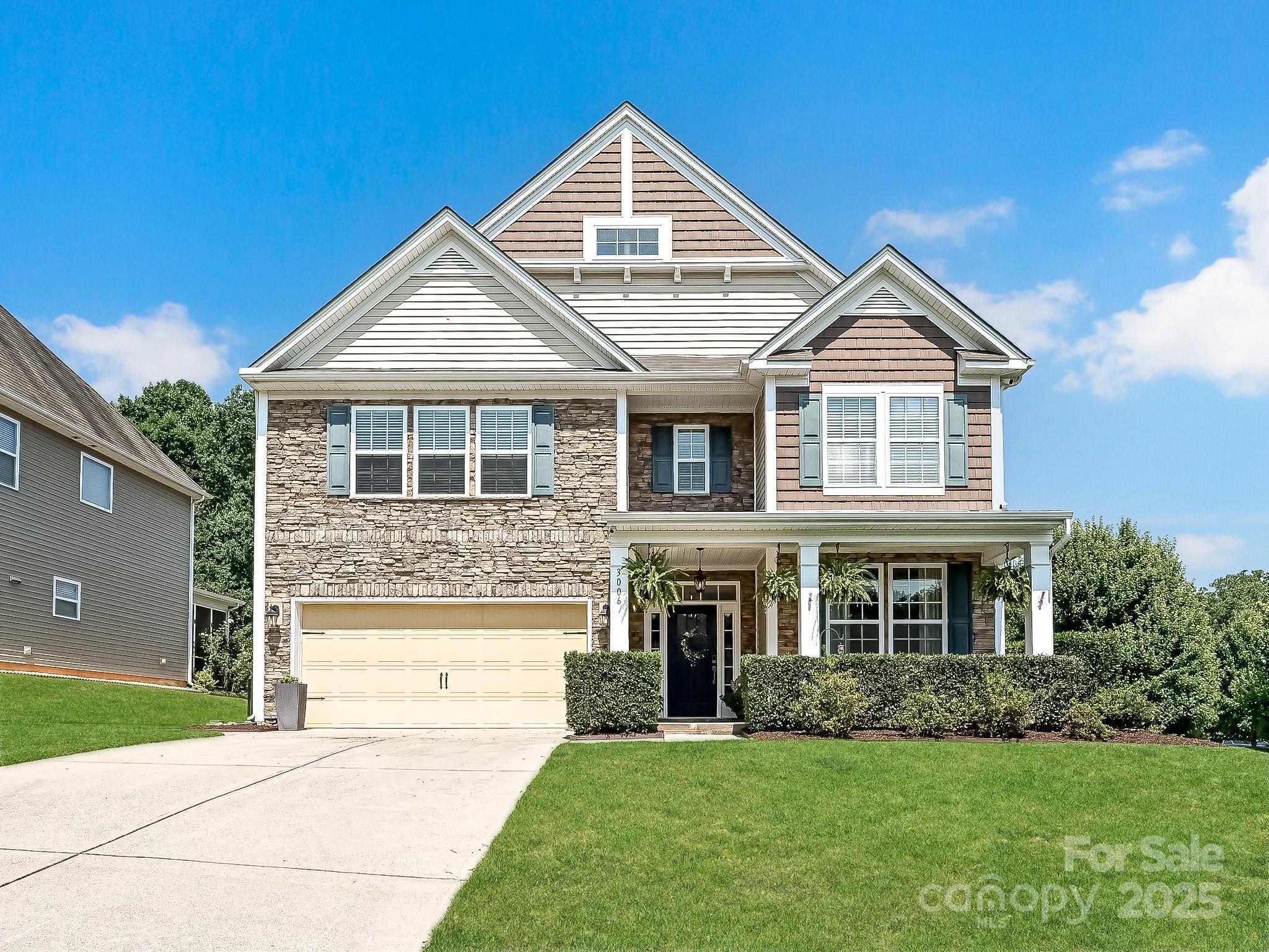 Property Photo: 3006 Collin House Drive SC 29715