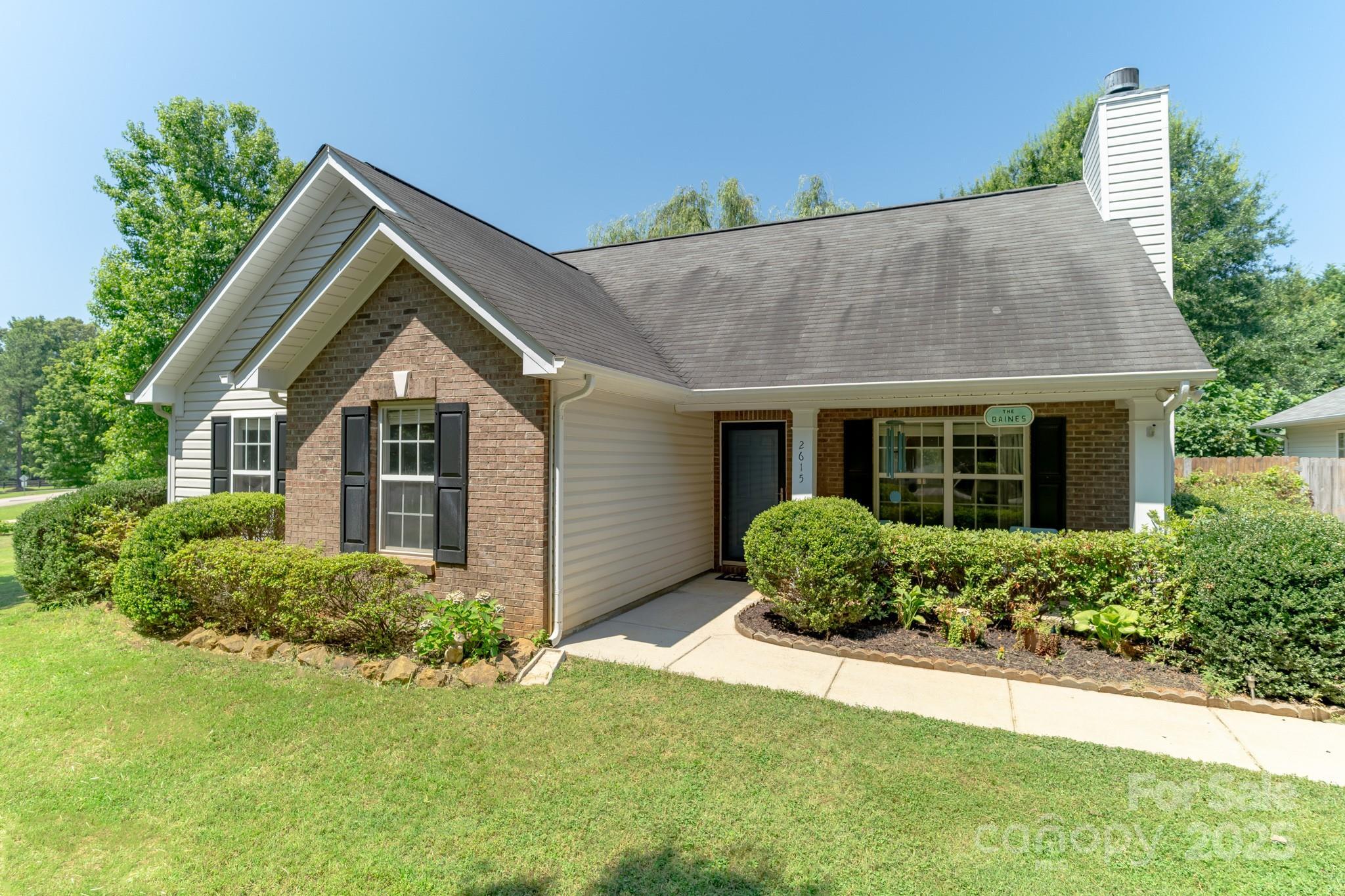 Property Photo: 2615 Gradys Ground Drive N SC 29726