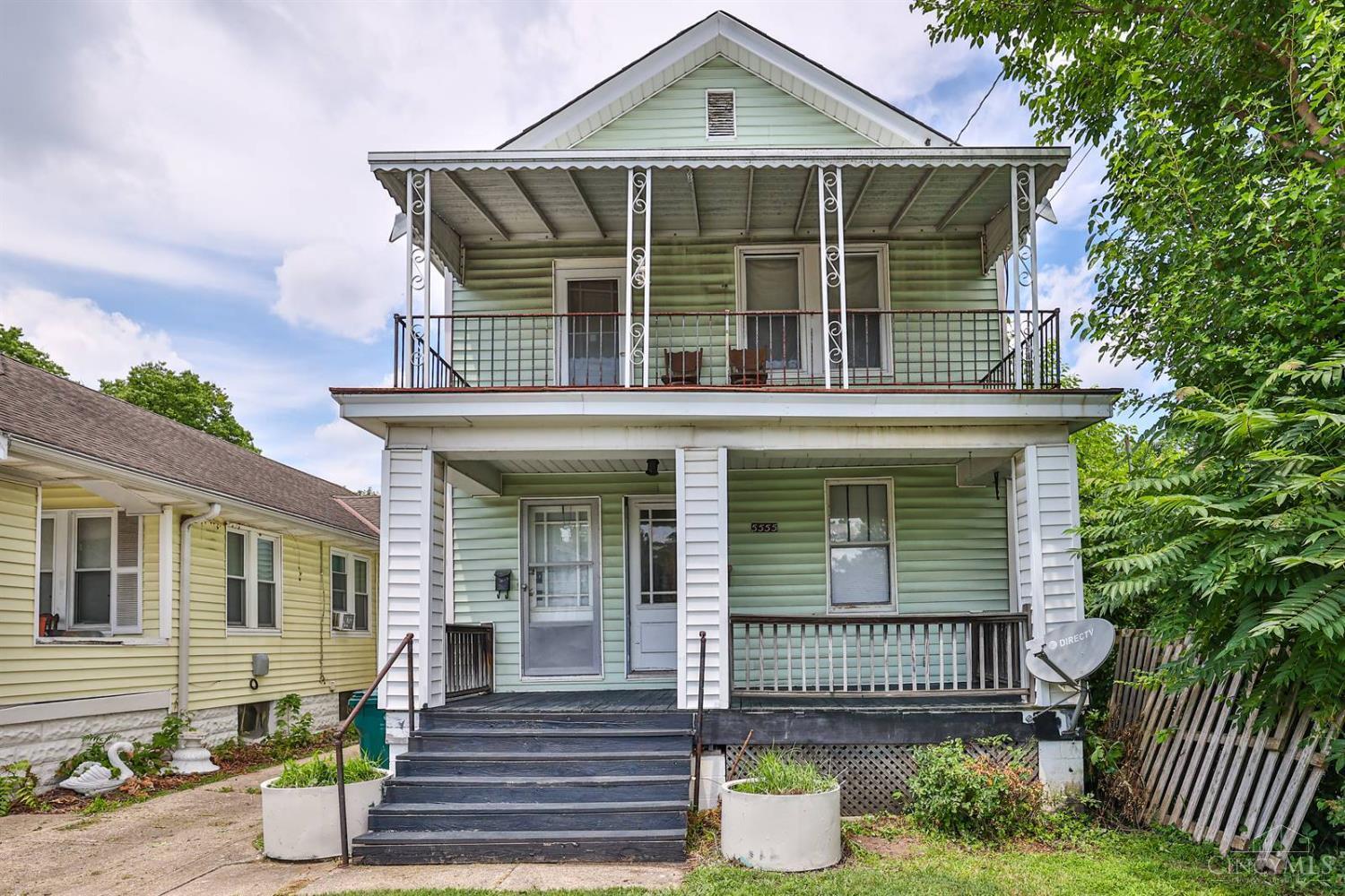 Property Photo: 5555 Montgomery Road OH 45212