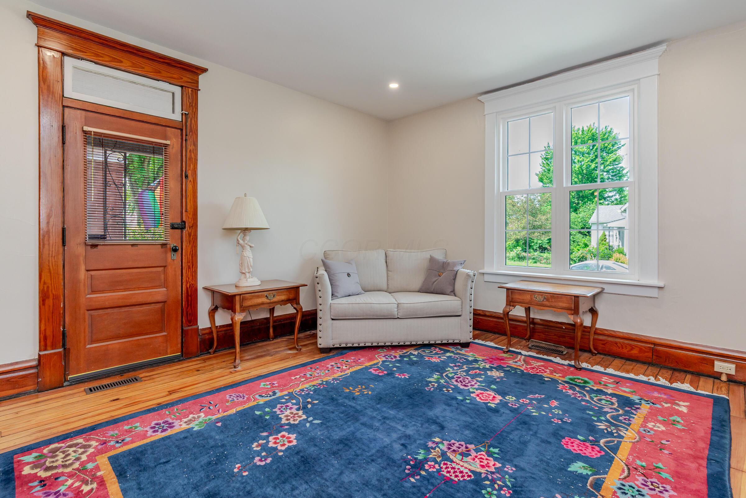 Property Photo: 1366 S 4th Street OH 43207