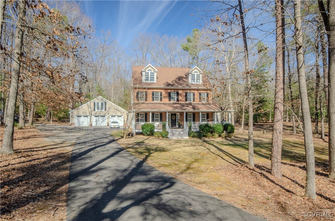 Property Photo: 5190 Danes Run VA 23111