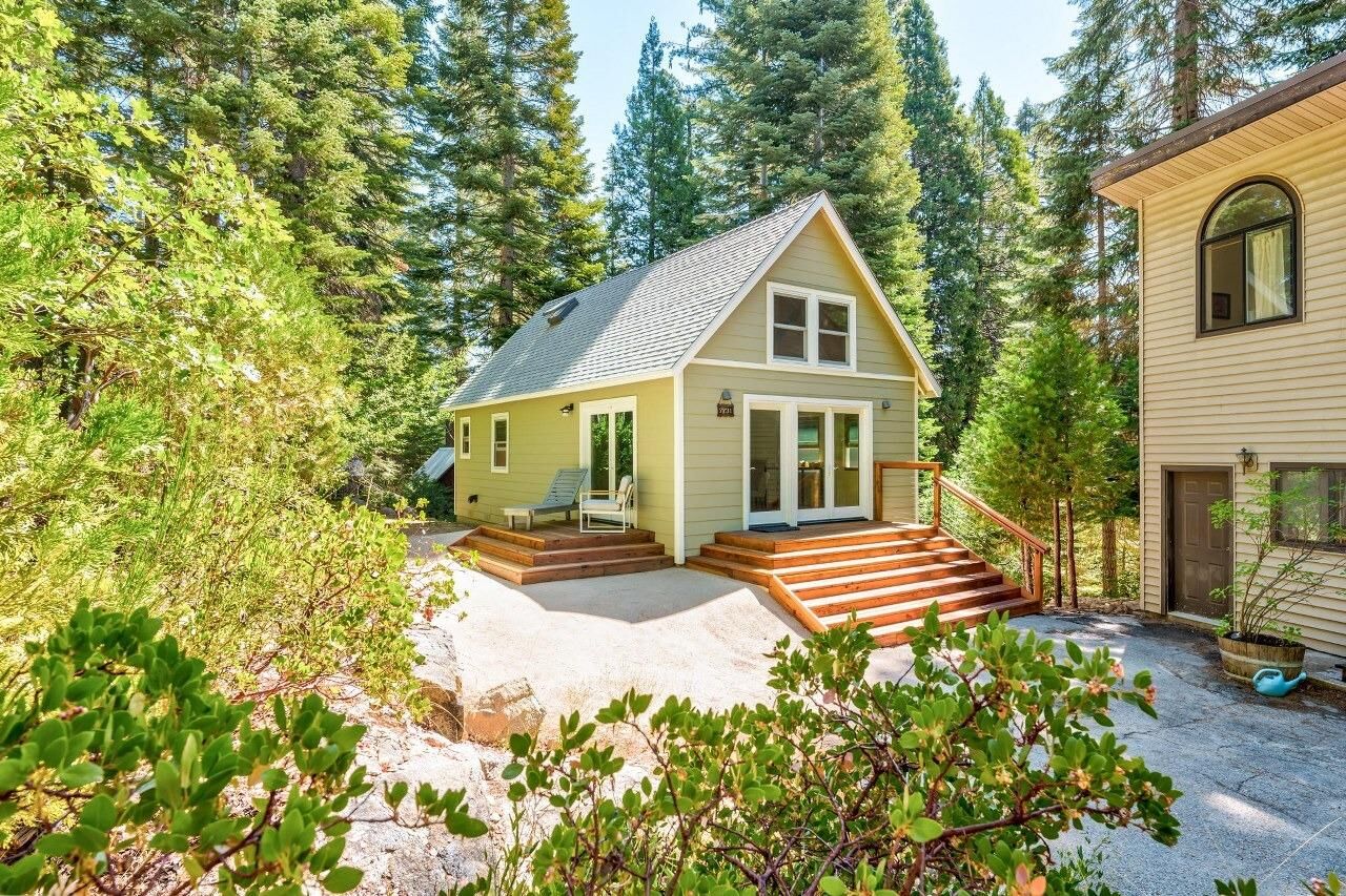 Property Photo: 7731 Forest Drive CA 93623
