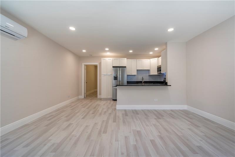 Property Photo: 628 NE 8th Ave #4 FL 33304