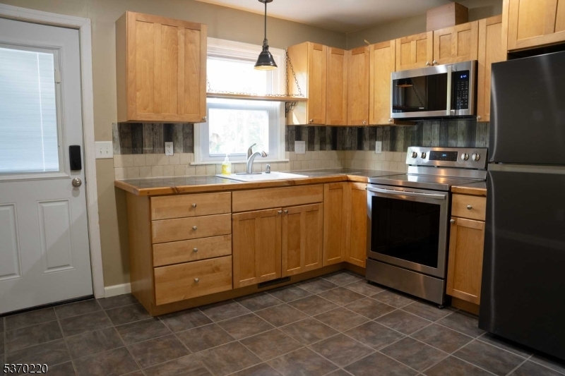 Property Photo: 79 Musconetcong River Rd NJ 07882