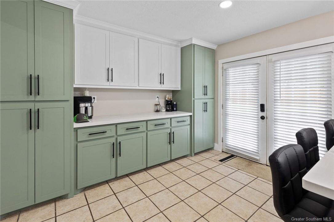 Property Photo: 6745 Oak Lake Drive LA 70665