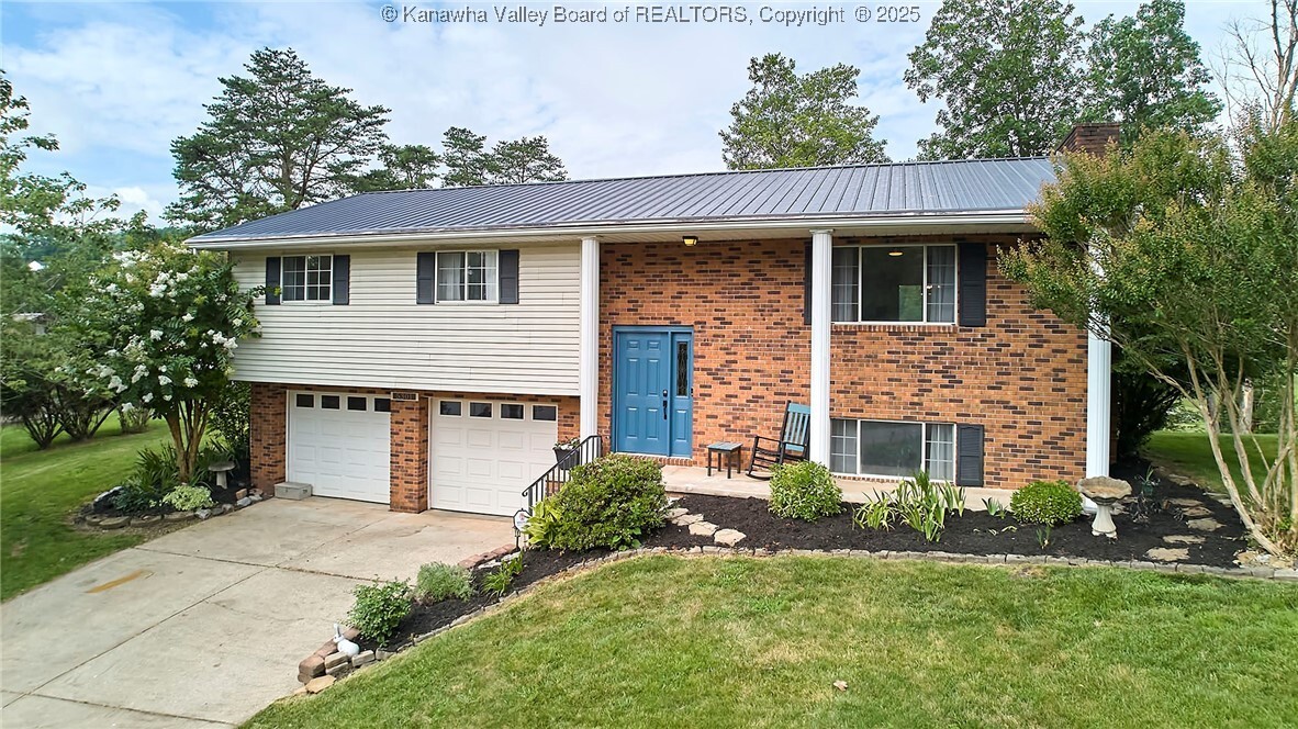 5301 Balsam Circle  Charleston WV 25313 photo