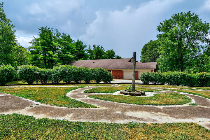 Property Photo:  4023 Goggins Lane  KY 40475 