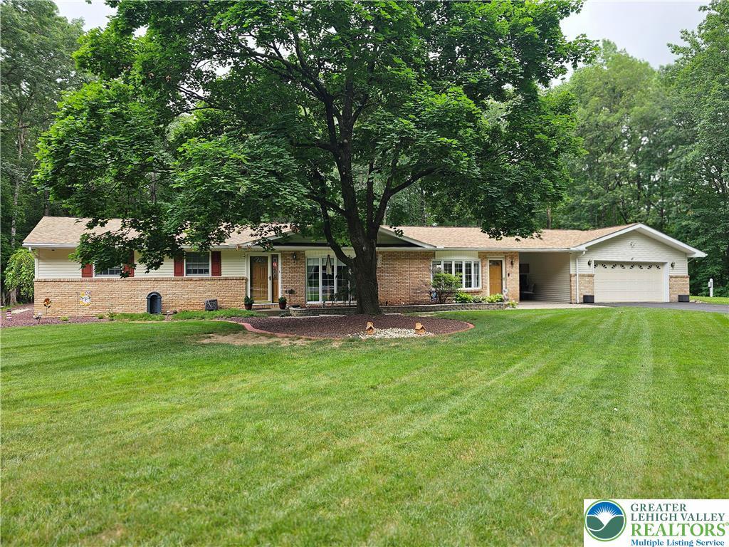 Property Photo: 450 Old Allentown Road PA 18091