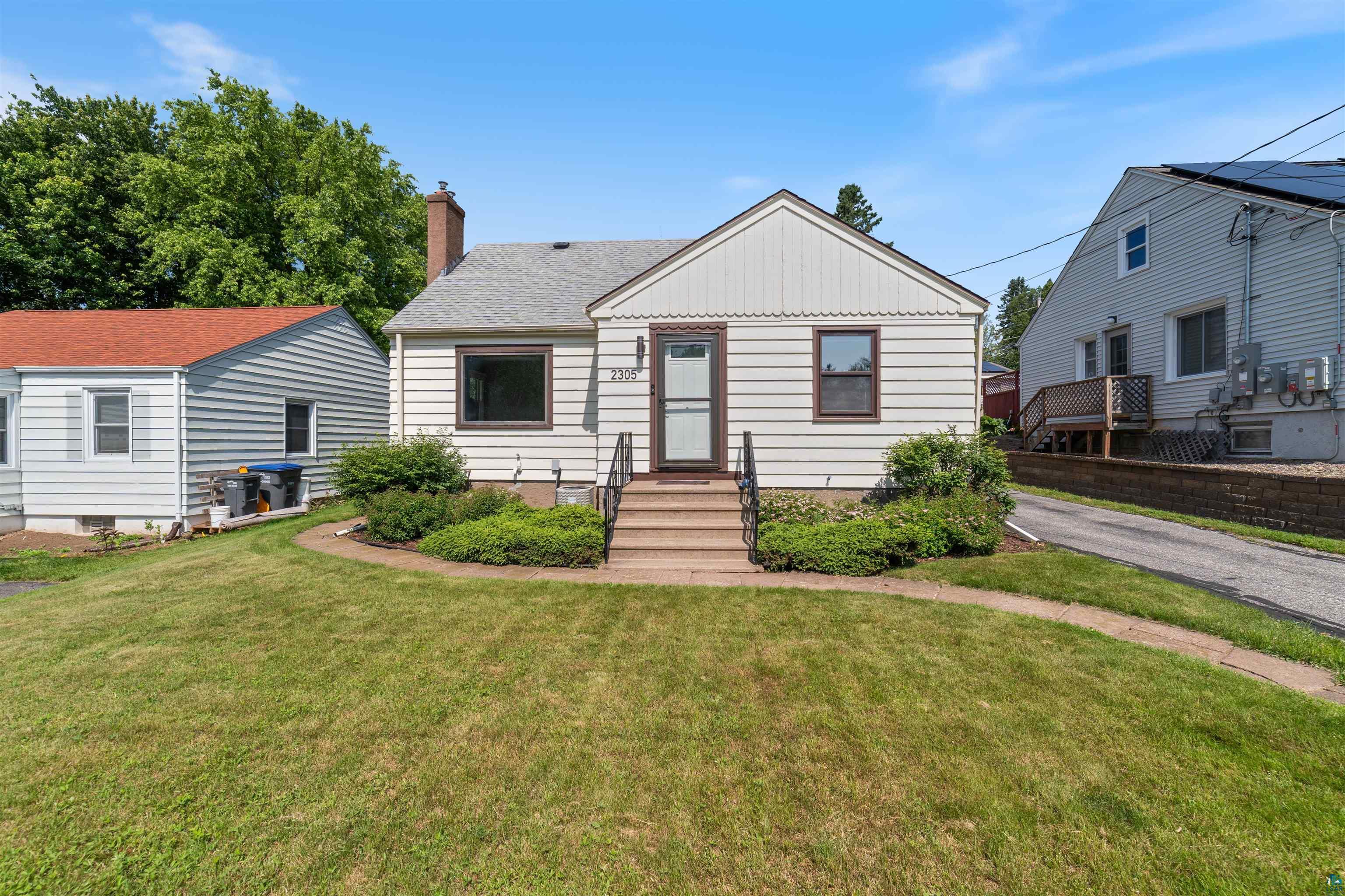 Property Photo: 2305 Hillcrest Dr MN 55811