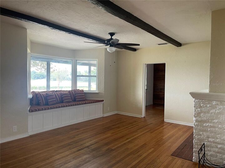 Property Photo: 384 Terry Lane FL 32746