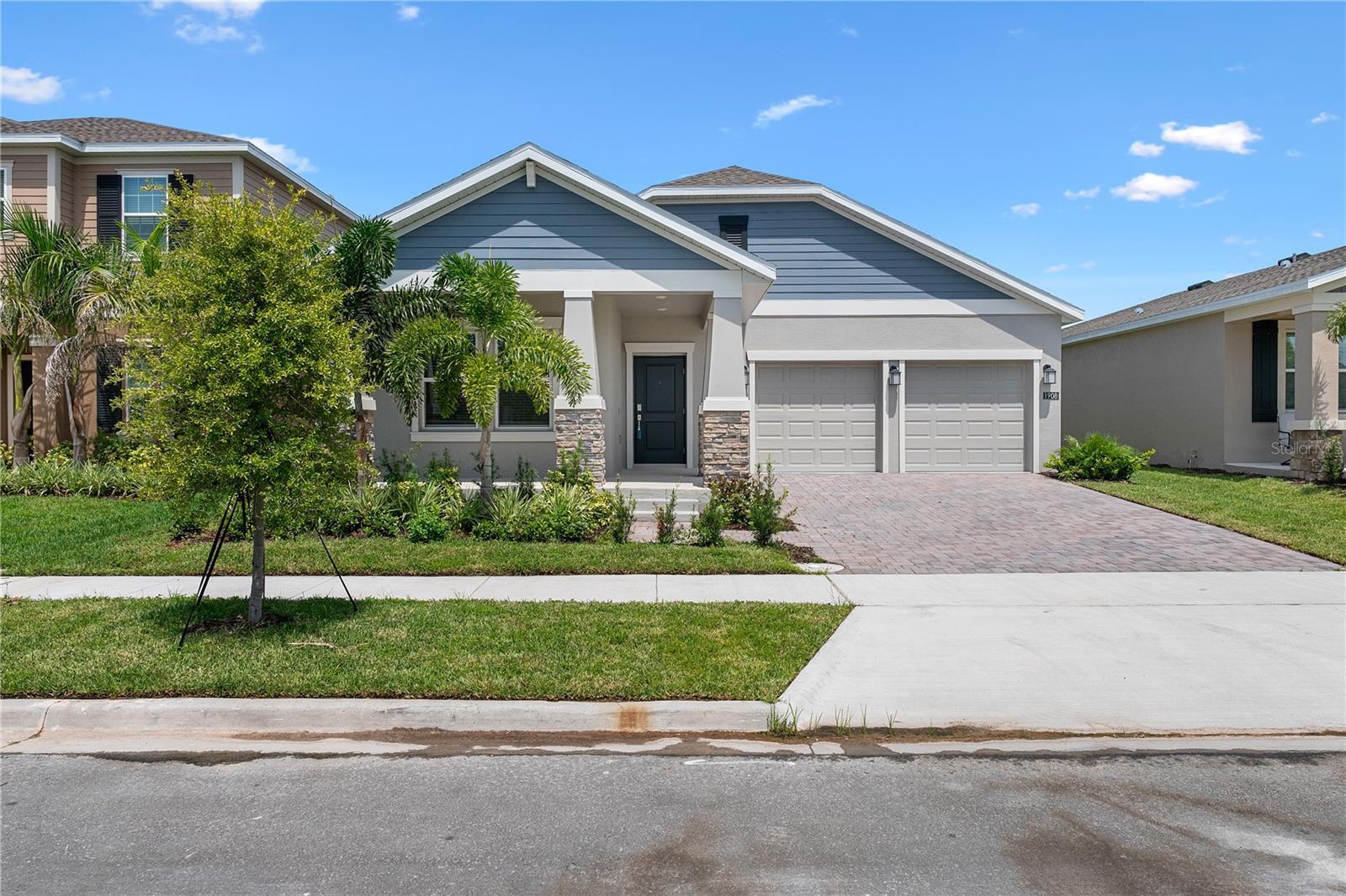 Property Photo: 1908 Blissful Drive FL 34744