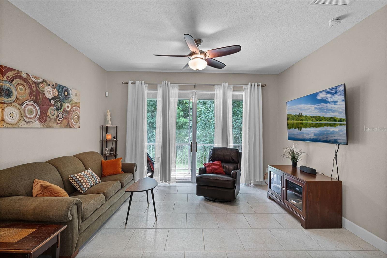 Property Photo: 529 Evening Sky Drive FL 32765