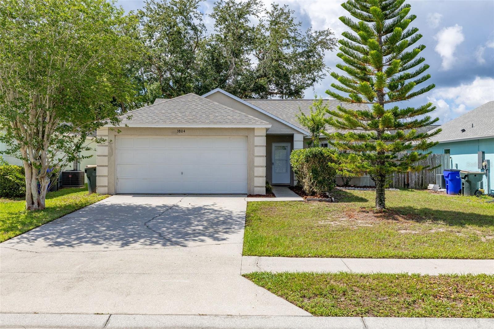 Property Photo: 3804 Kyle Drive FL 34772