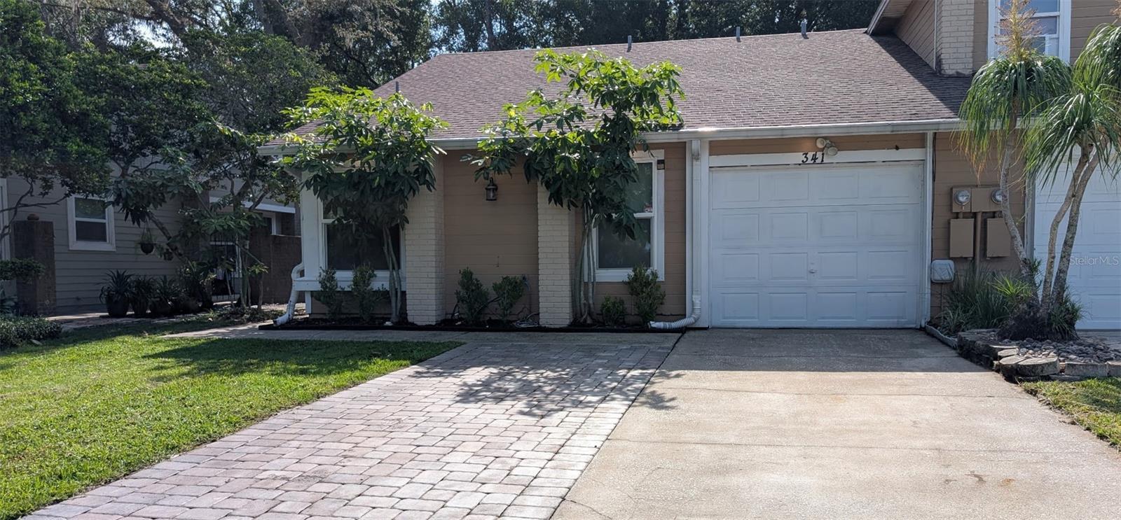 Property Photo: 341 Alston Drive FL 32835