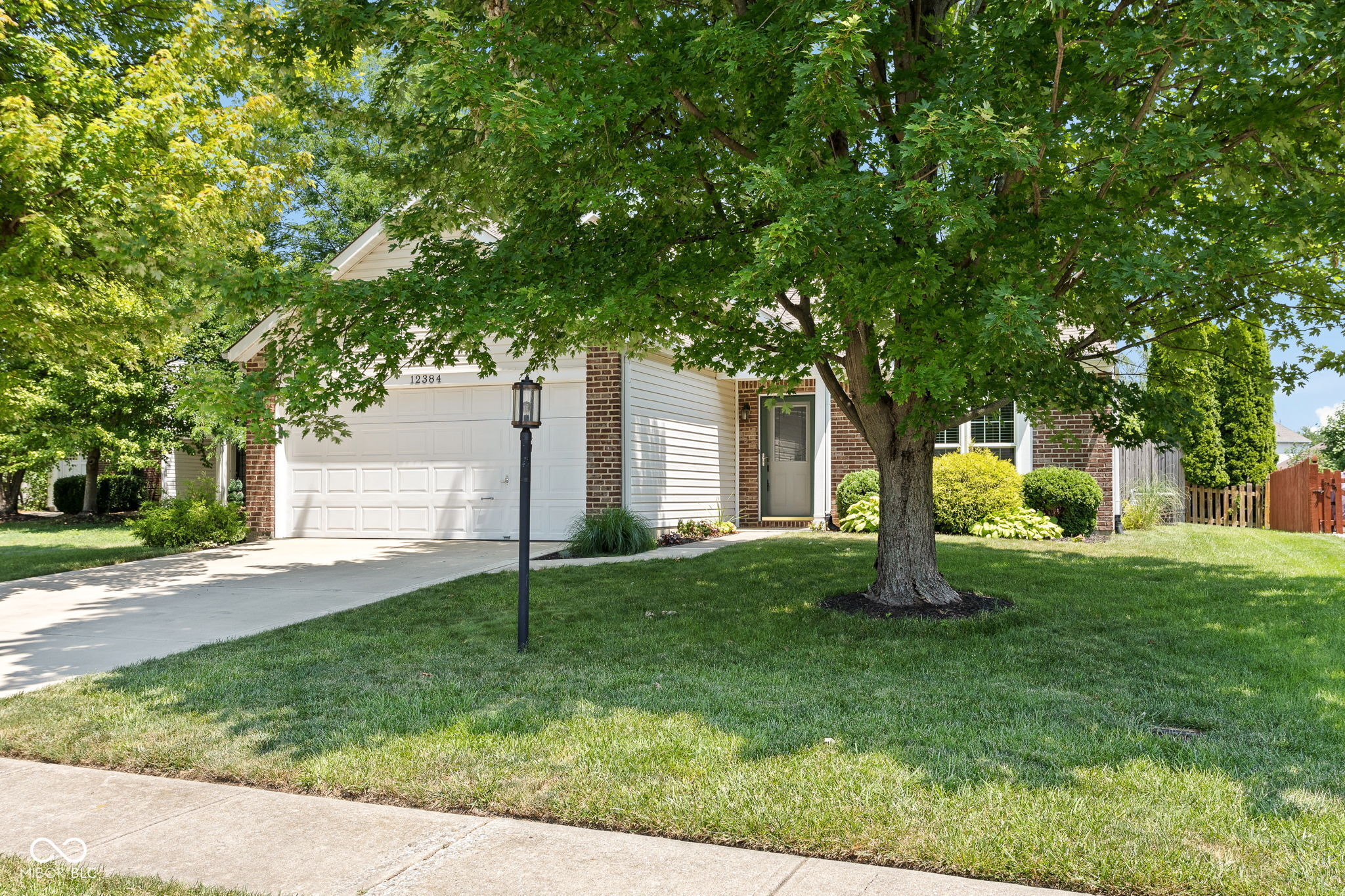 Property Photo: 12384 Barnstone Court IN 46037