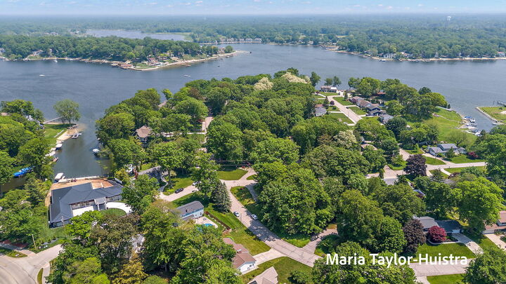 Property Photo:  16205 Suffolk Drive  MI 49456 