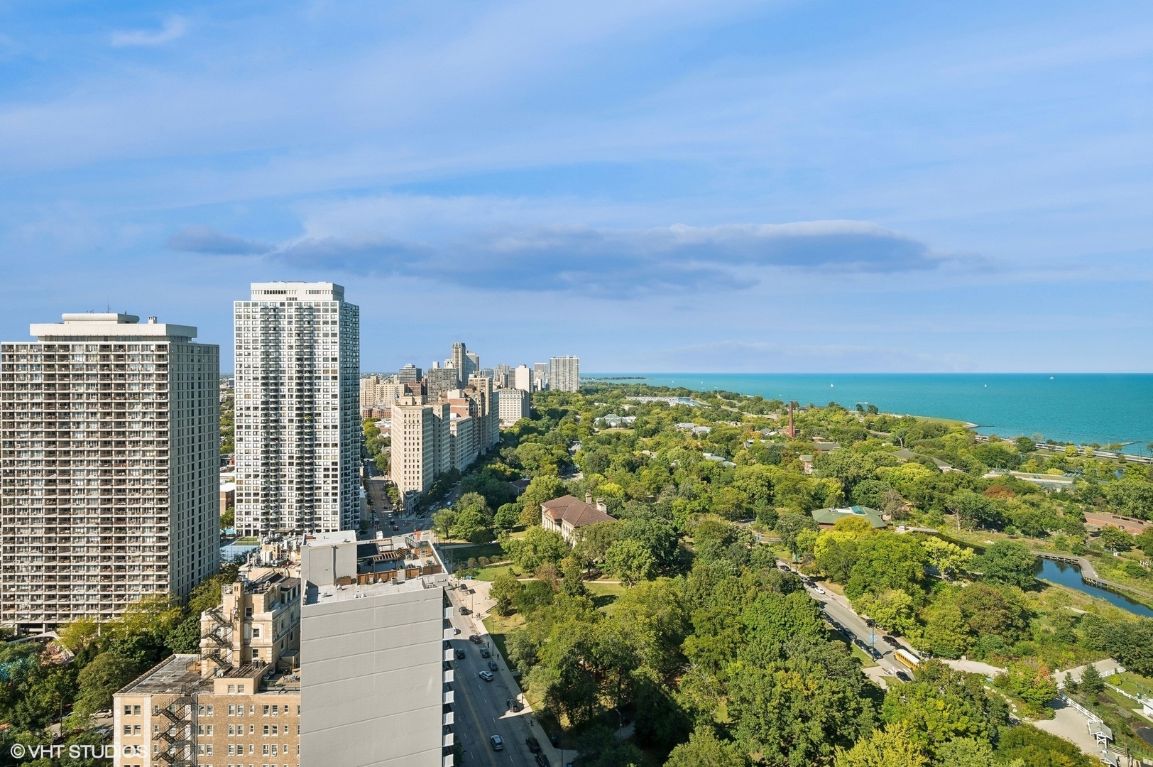 Property Photo: 1850 N Clark Street 1603 IL 60614