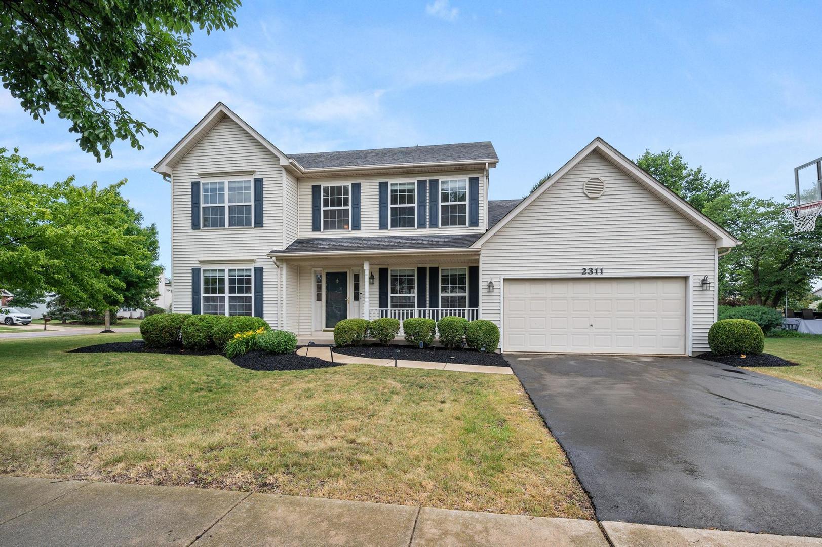 Property Photo: 2311 Tremont Avenue IL 60502
