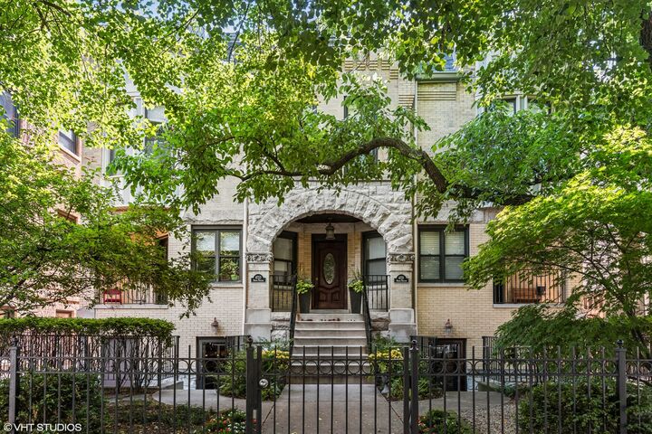 4723 N Paulina Street Gn  Chicago IL 60640 photo