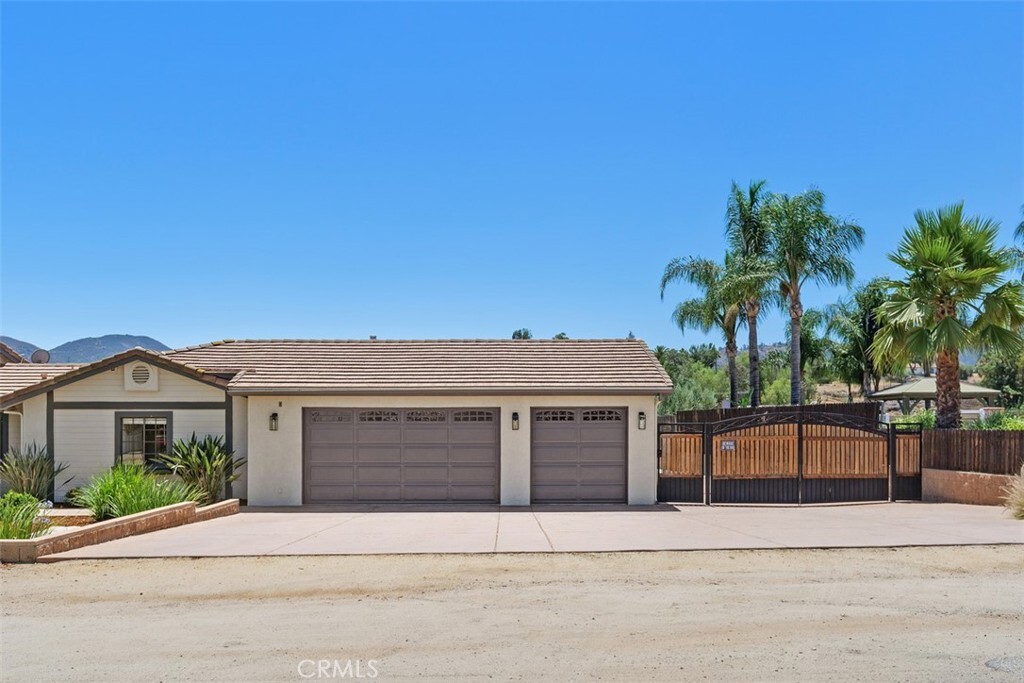 Property Photo: 21285 Shoemaker Lane CA 92595