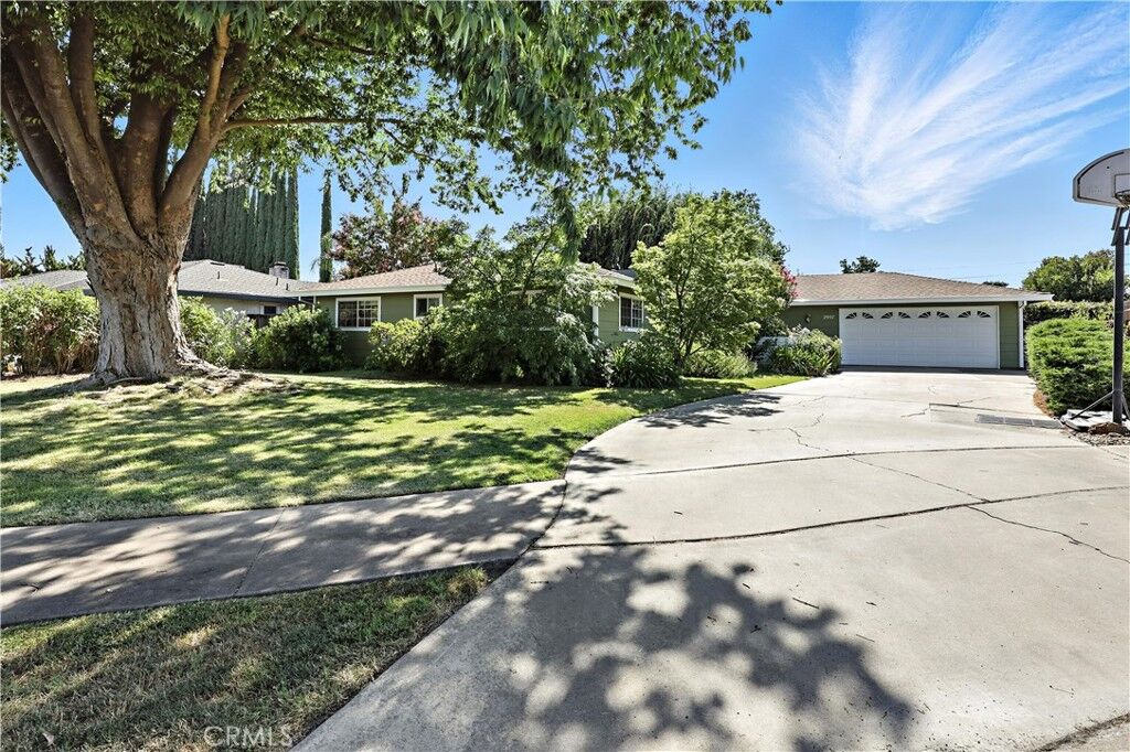 Property Photo:  2997 June Court  CA 95348 