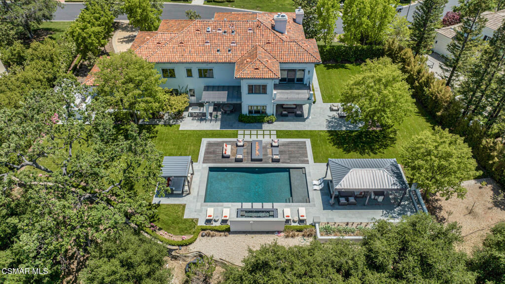 Property Photo: 2259 Melford Court CA 91361