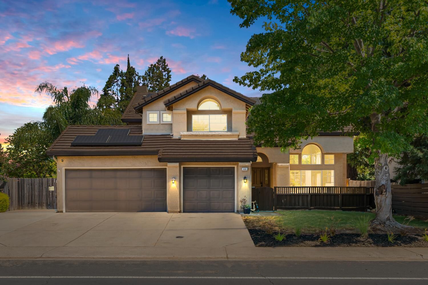 Property Photo:  406 S Lexington Drive  CA 95630 