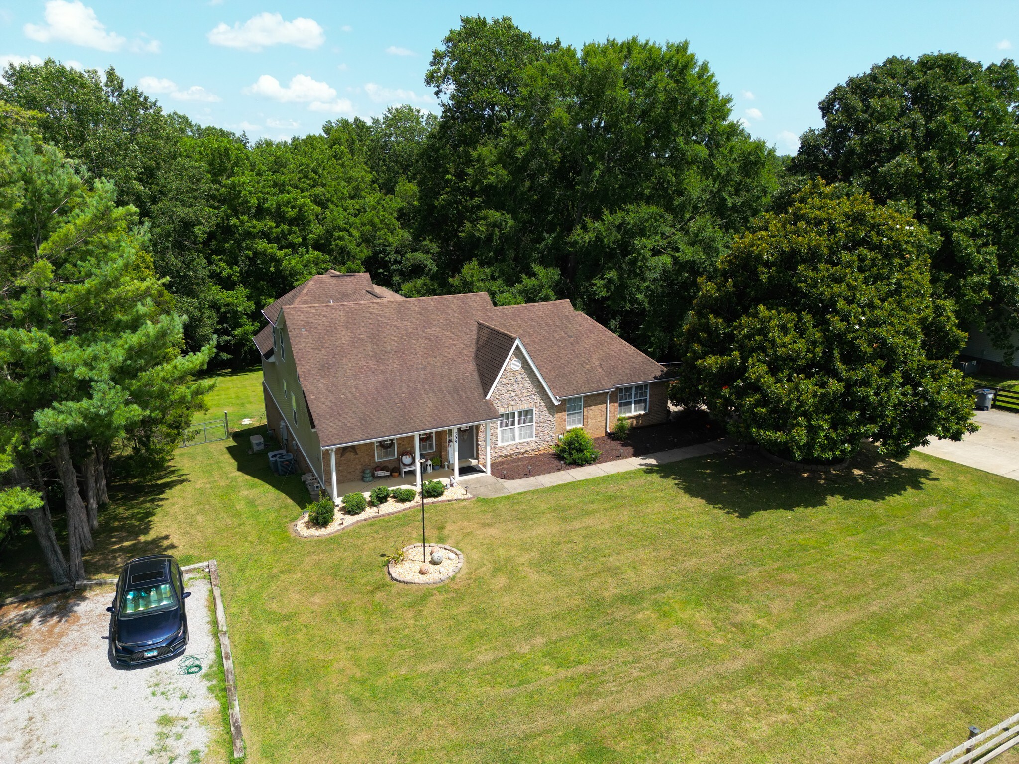 Property Photo:  395 McAdoo Creek Rd  TN 37043 