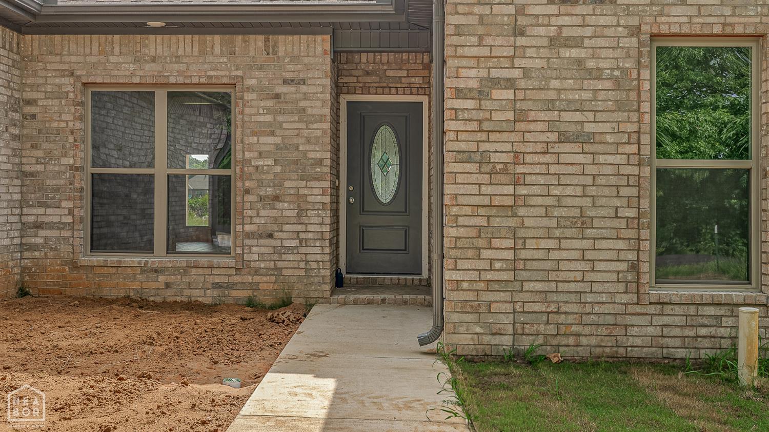 Property Photo: 1816 N Oak AR 72417