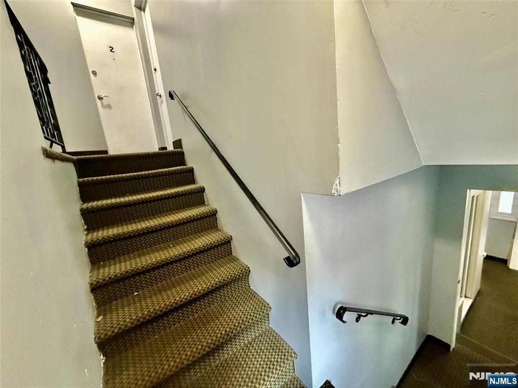 Property Photo: 416 Chestnut Street 2 NJ 07204