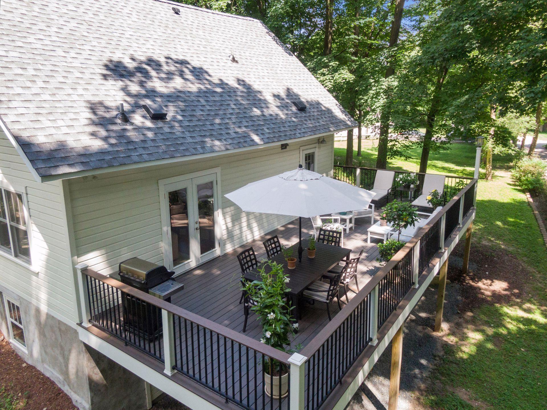 Property Photo: 3815 Deephaven Avenue MN 55391