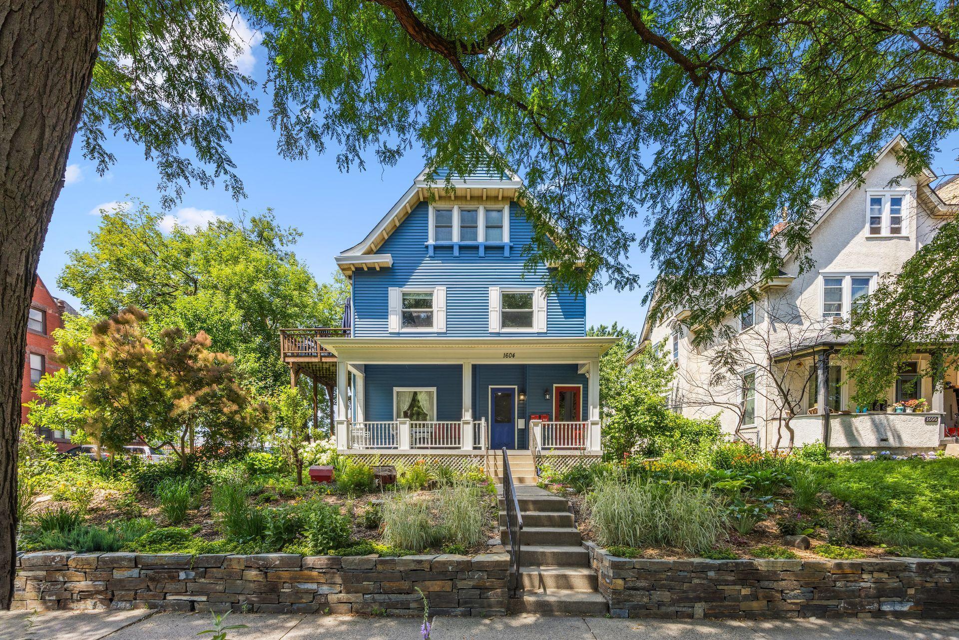 Property Photo:  1604 Elliot Avenue  MN 55404 