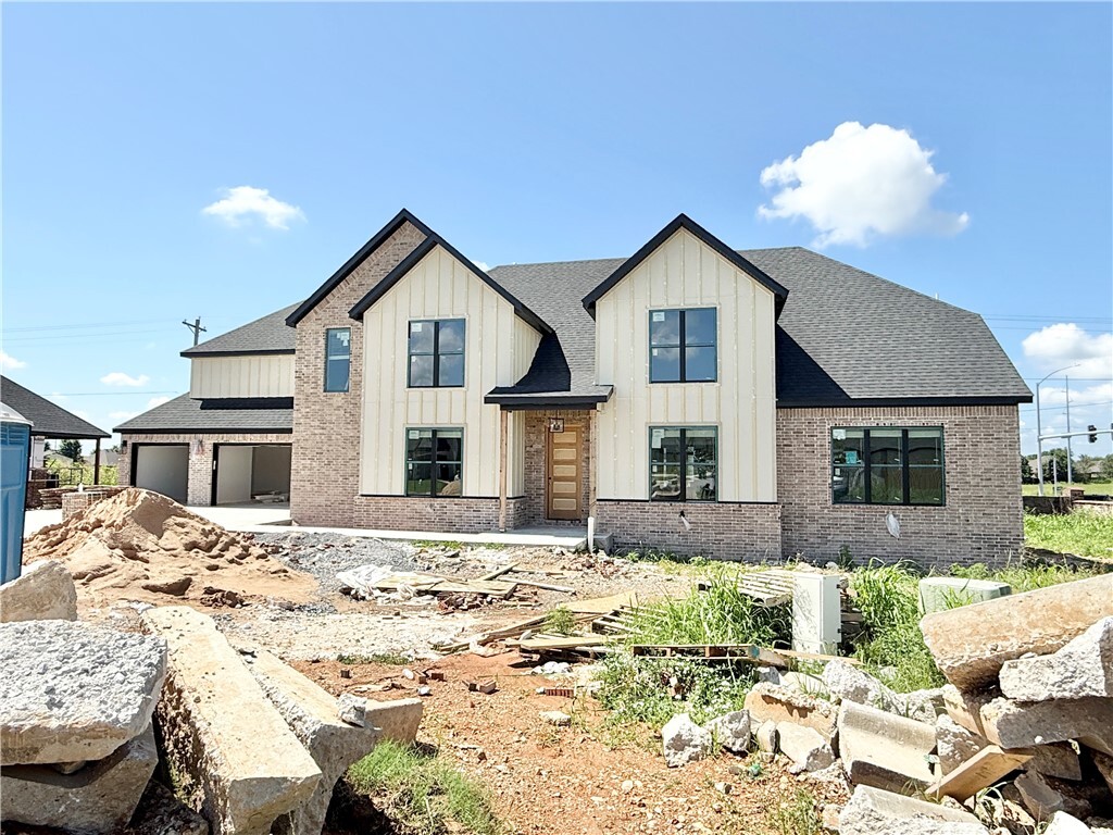 Property Photo: 100 Collins Way AR 72719