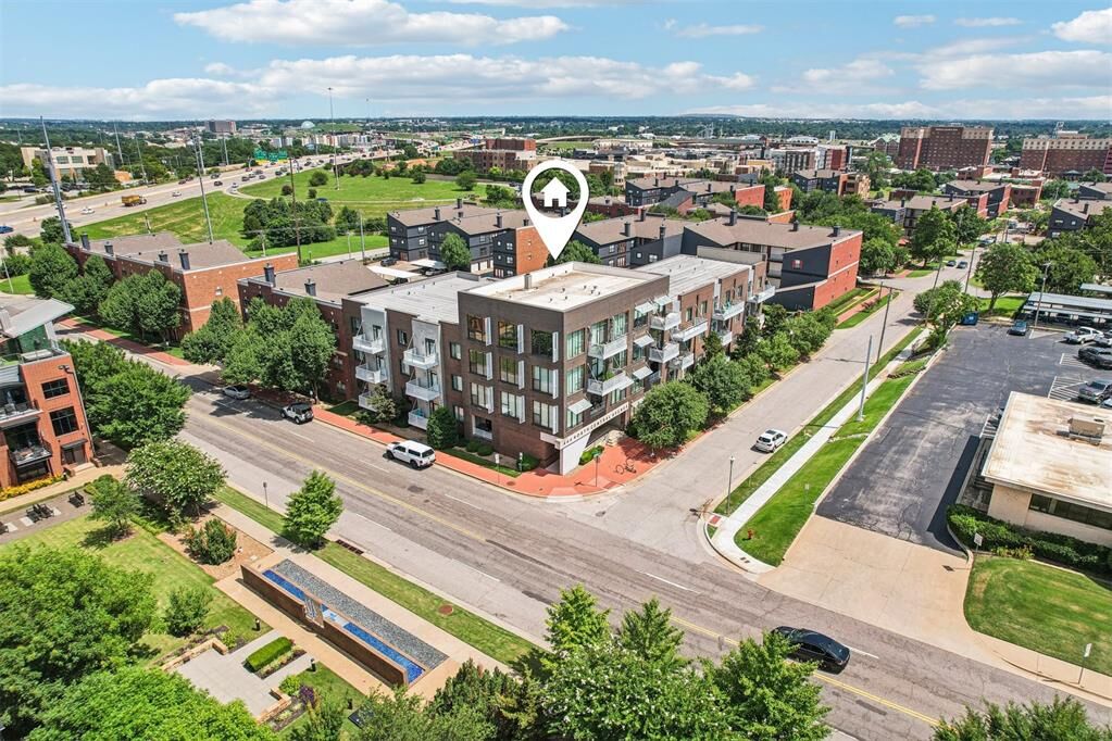 Property Photo: 444 N Central Avenue 204 OK 73104