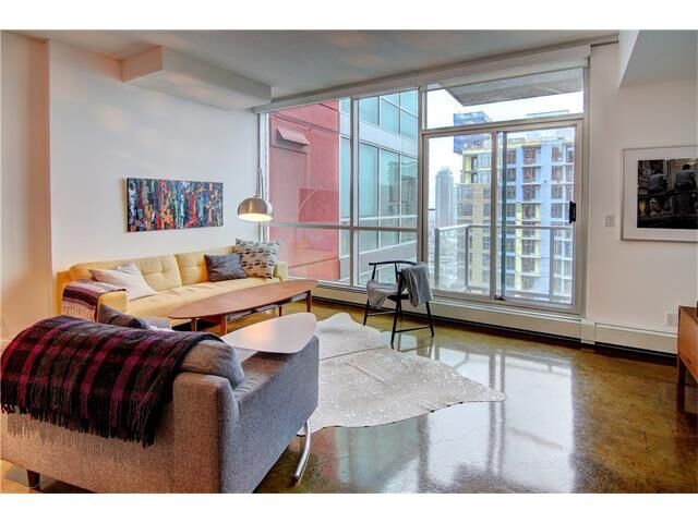 Property Photo: 135 13 Avenue SW 2011 AB T2R 0V7