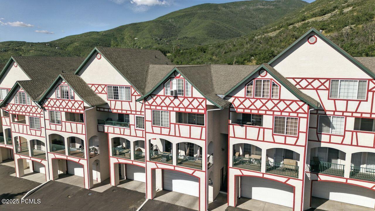 Property Photo: 1057 Oberland Drive UT 84049