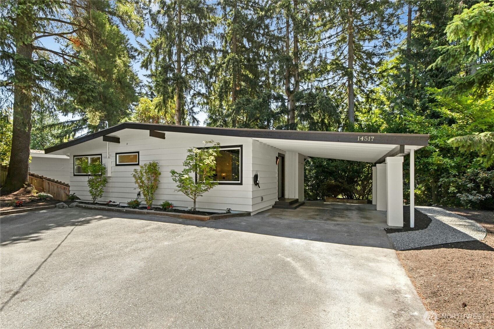 Property Photo:  14517 SE 41st Lane  WA 98006 